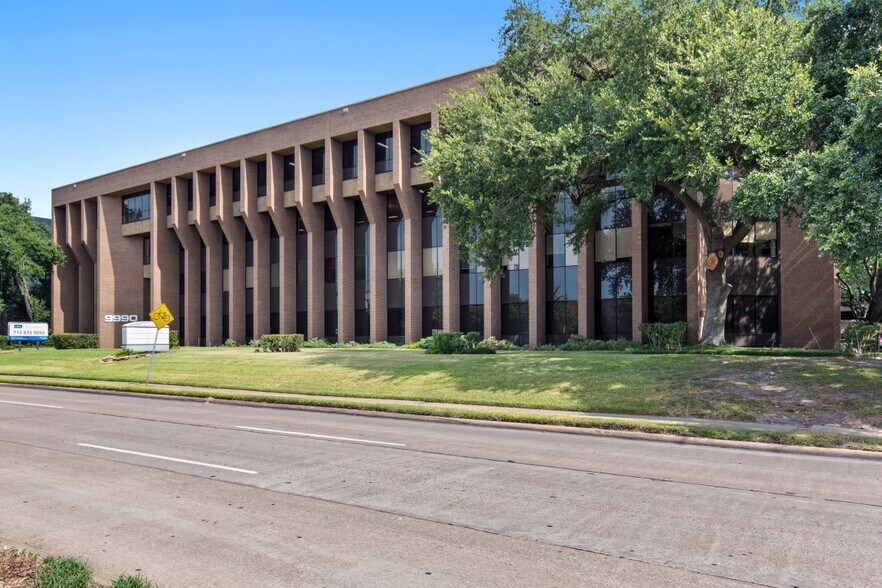 More Photos Of 9990 Richmond Ave, Houston Office For Lease