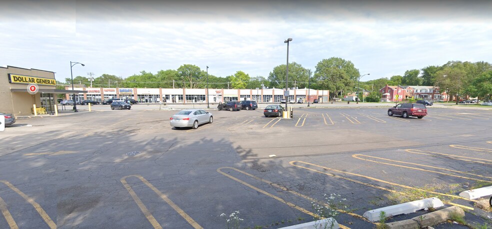 More Photos Of 9520 S Jeffrey, Chicago Freestanding For Sale