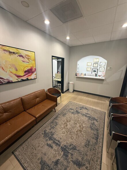 More Photos Of 16776 Bernardo Center Dr, San Diego Medical For Lease