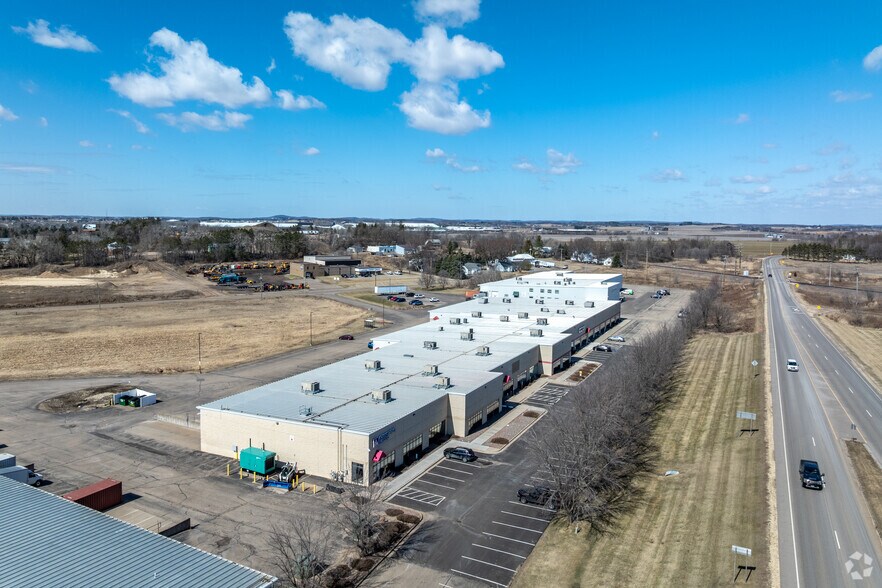 More Photos Of 2536 Alpine Rd, Eau Claire Showroom For Lease