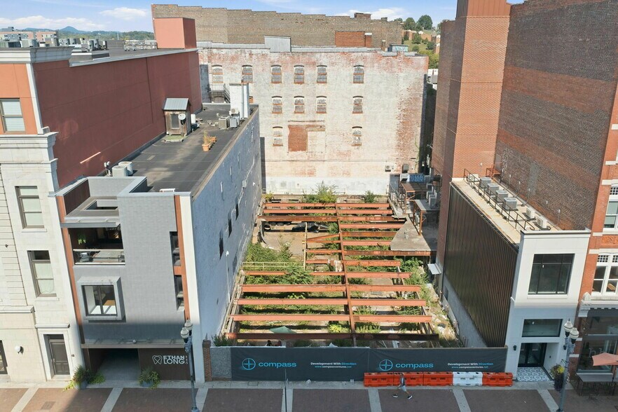 More Photos Of 308 S Gay St, Knoxville Land For Sale