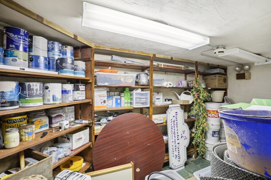More Photos Of 101 Jones St, Barneveld General Retail For Sale