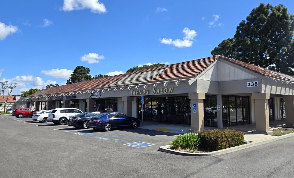 More Photos Of 230-238 E Betteravia Rd, Santa Maria Unknown For Lease