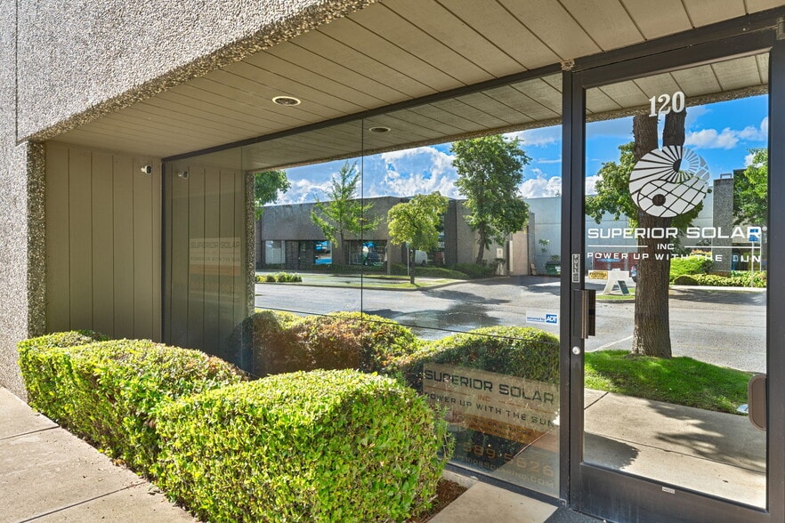 More Photos Of 3298 Monier Cir, Rancho Cordova Warehouse For Sale