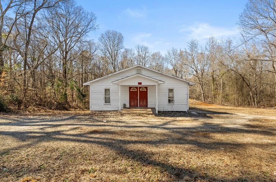 More Photos Of 1105 Brewers Bridge Rd, Elberton Specialty For Sale