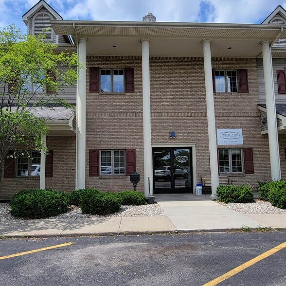 More Photos Of 8305 S Saginaw St, Grand Blanc Medical For Lease