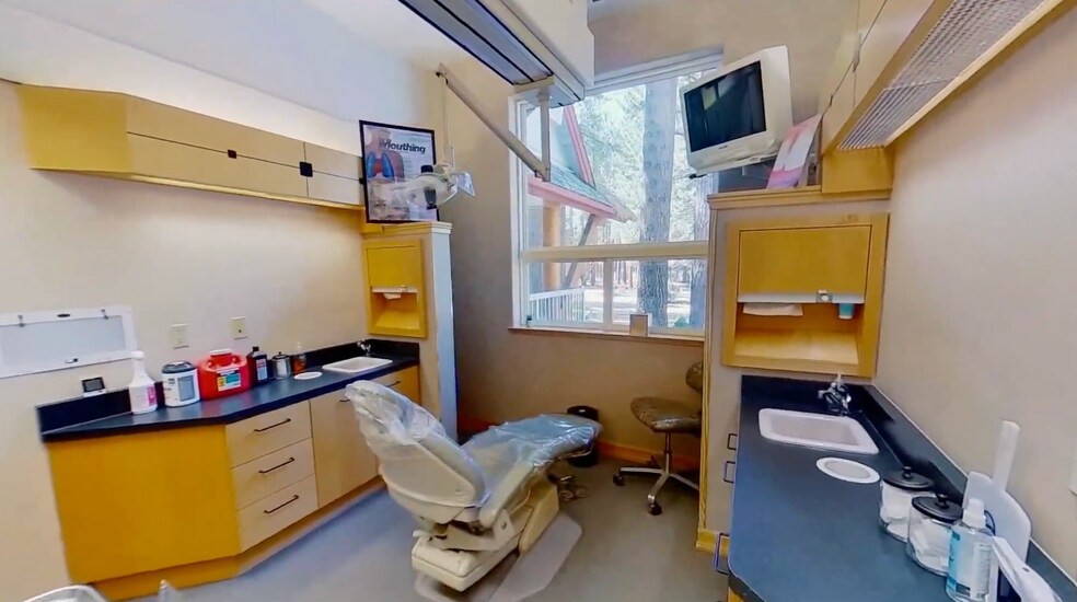 More Photos Of 1077 4th St, South Lake Tahoe Medical For Lease