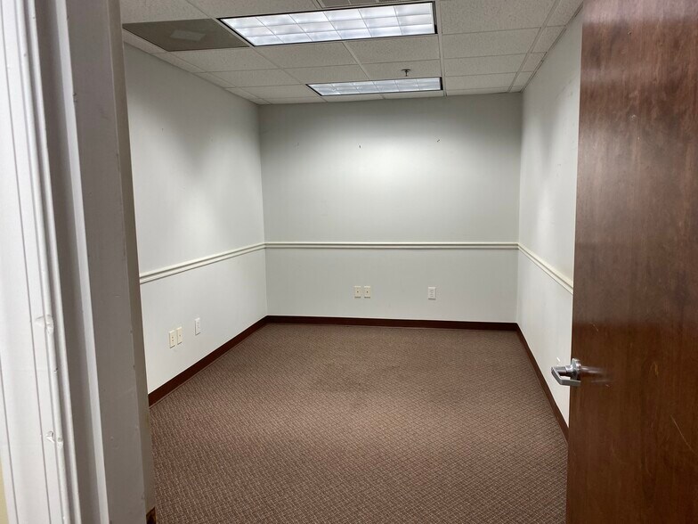 More Photos Of 850 Warren Wilson Rd, Swannanoa Industrial For Sale