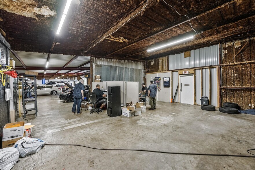 More Photos Of , Granbury Unknown For Sale