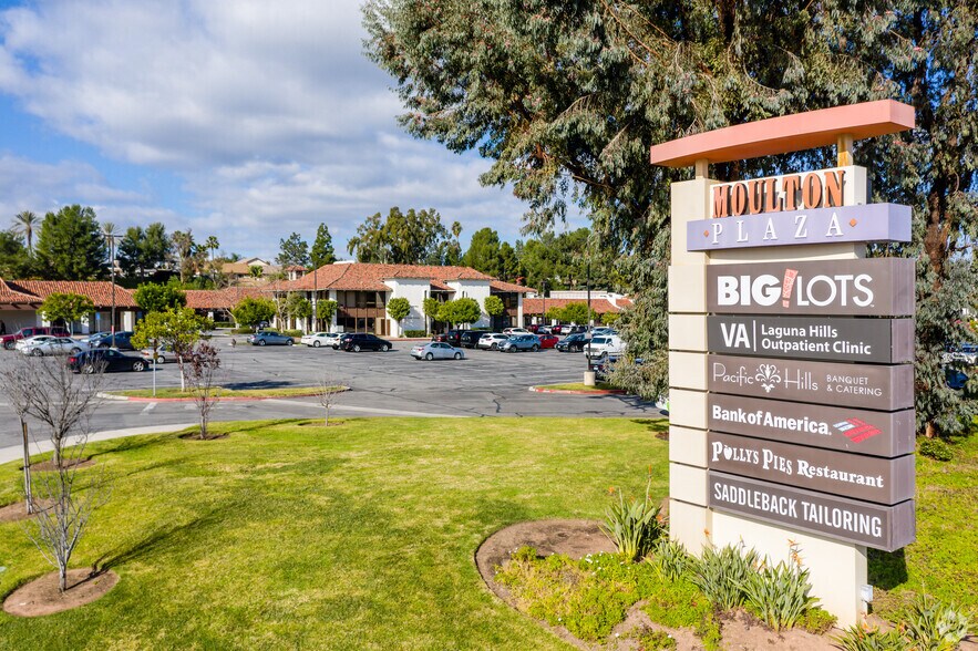 More Photos Of 23547-23641 Moulton Pky, Laguna Hills Unknown For Lease