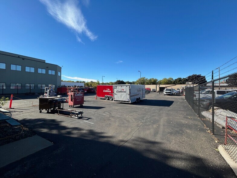 More Photos Of 273 Lafayette Frontage Rd W, Saint Paul Light Distribution For Lease