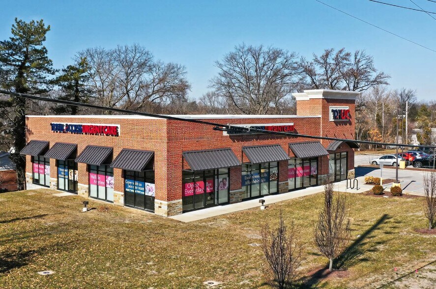 More Photos Of 915 N Kirkwood Rd, Kirkwood Medical For Lease