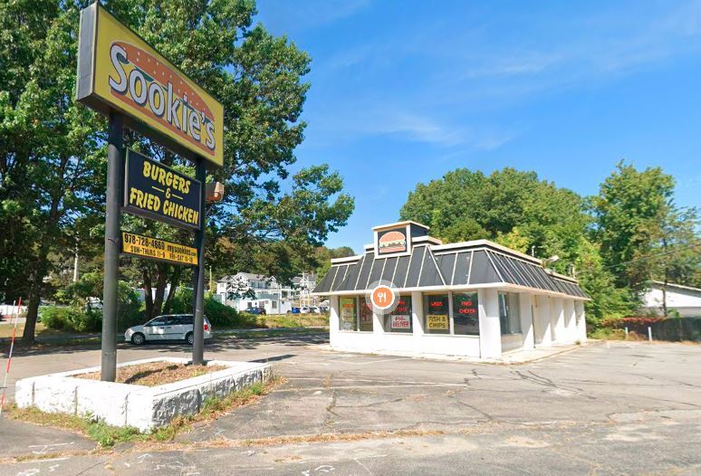 Primary Photo Of 174 Main St, Leominster Fast Food For Sale