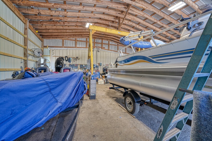 More Photos Of 6895 Highway 9, Inman Auto Repair For Sale