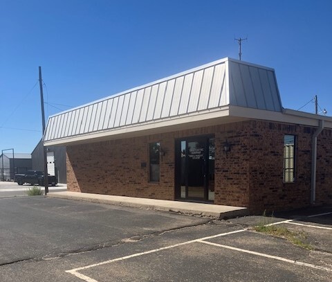 Primary Photo Of 3008 S Pierce St, Amarillo Office For Lease