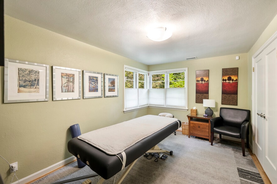 More Photos Of 7303 SW Beaverton Hillsdale Hwy, Portland Medical For Sale