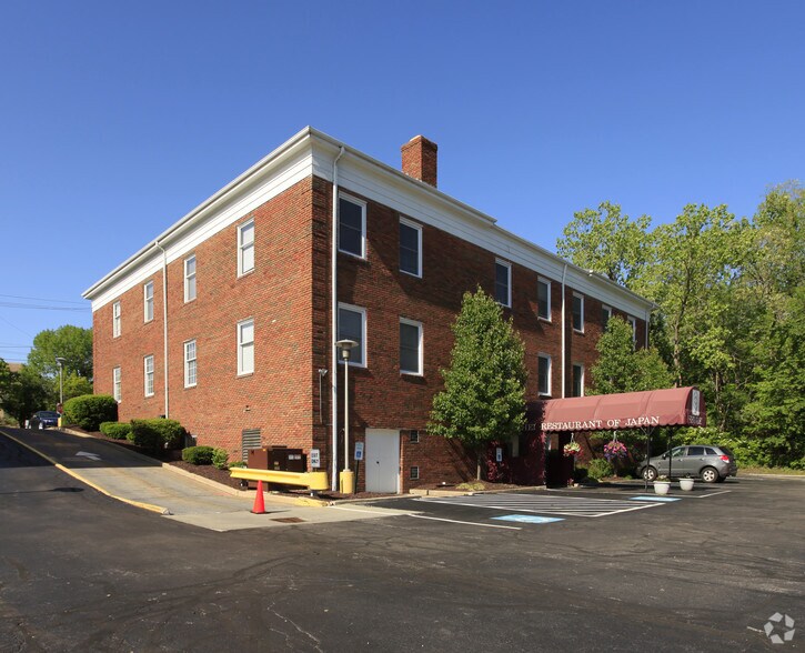 More Photos Of 23360 Chagrin Blvd, Beachwood Office For Lease