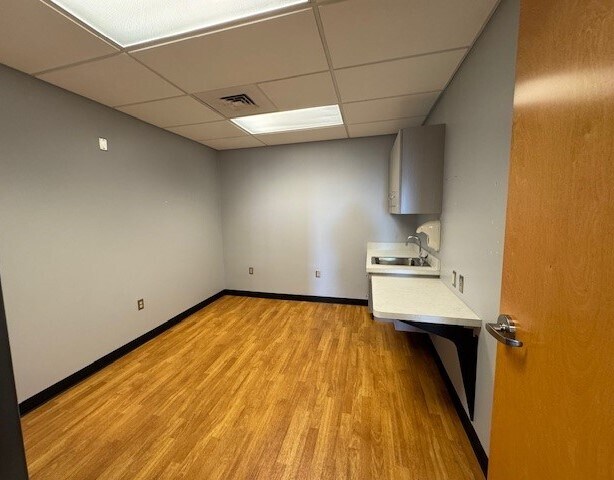 More Photos Of 2111 Washington Blvd, Easton Medical For Lease