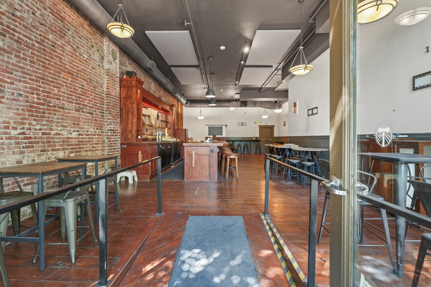 More Photos Of 3037-3041 N Williams Ave, Portland Apartments For Lease