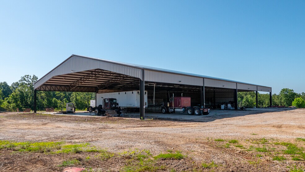 More Photos Of 1975 State Road NN, Climax Springs Warehouse For Sale