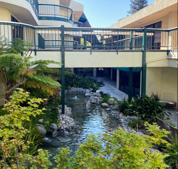 More Photos Of 4035 E Thousand Oaks Blvd, Westlake Village Office For Lease