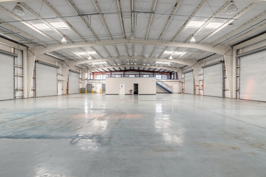 More Photos Of 3 East Tower Circle, Ormond Beach Warehouse For Sale