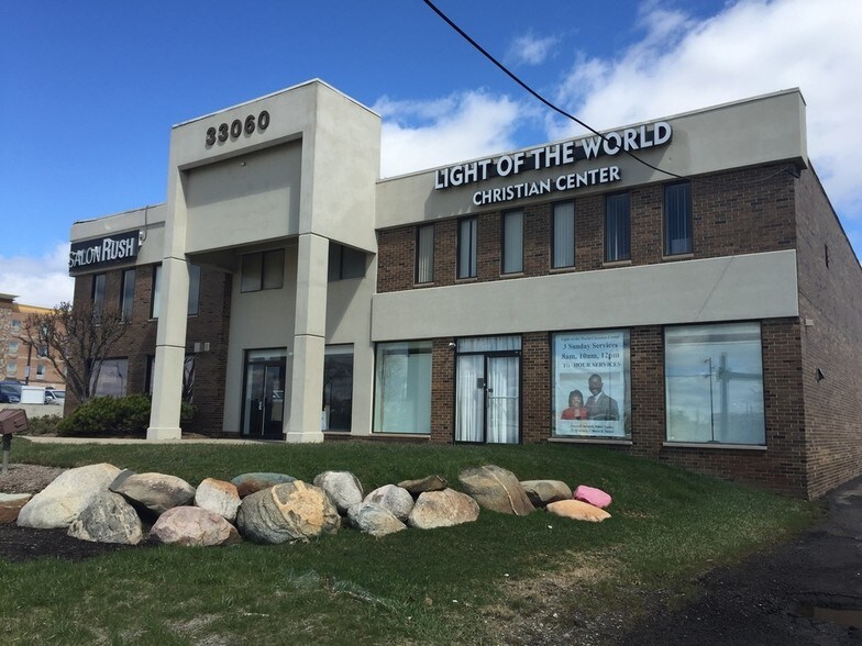 More Photos Of 33060 Northwestern Hwy, West Bloomfield Loft Creative Space For Sale