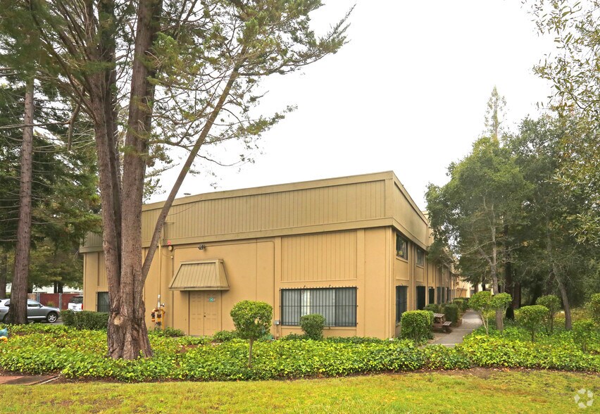 More Photos Of 340 El Pueblo Rd, Scotts Valley Light Manufacturing For Lease