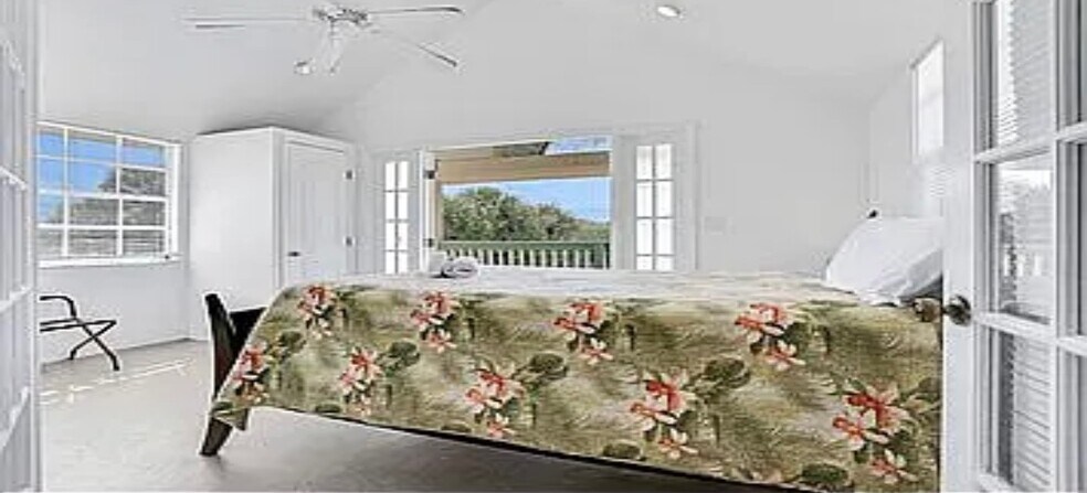 More Photos Of 5935 S Highway A1A, Melbourne Beach Hotel For Sale
