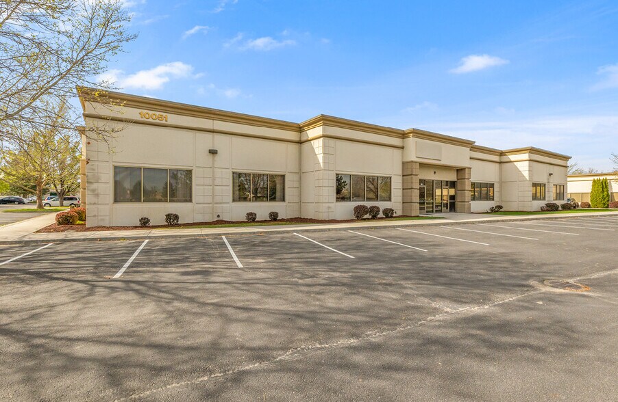 Primary Photo Of 10051 W Emerald St, Boise Flex For Sale