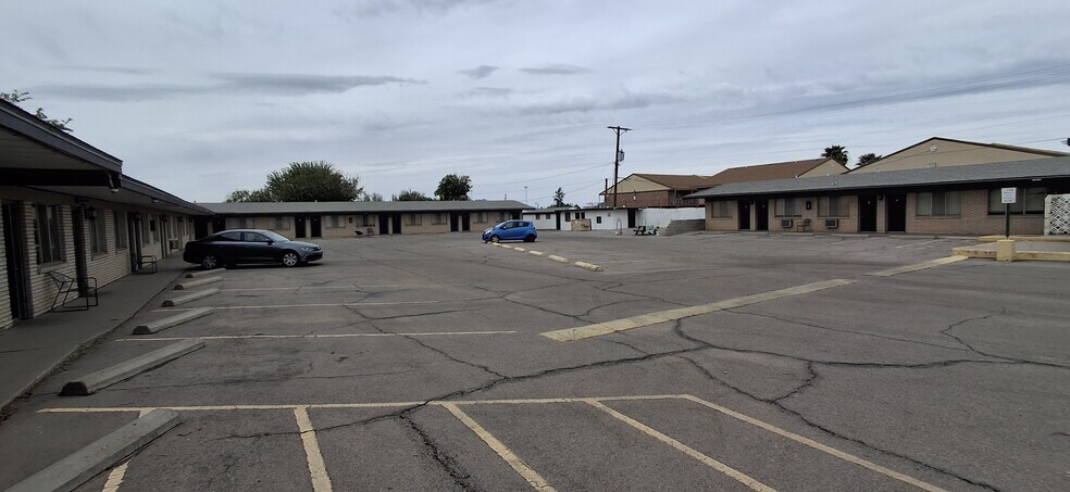 More Photos Of 2146 W Picacho Ave, Las Cruces Restaurant For Lease