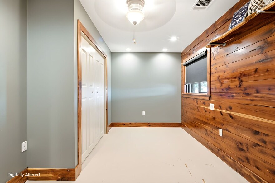 More Photos Of 55 Heritage Rd, Gordonville Office Residential For Sale