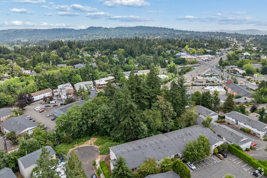 More Photos Of SW Barbur Blvd, Portland Land For Sale
