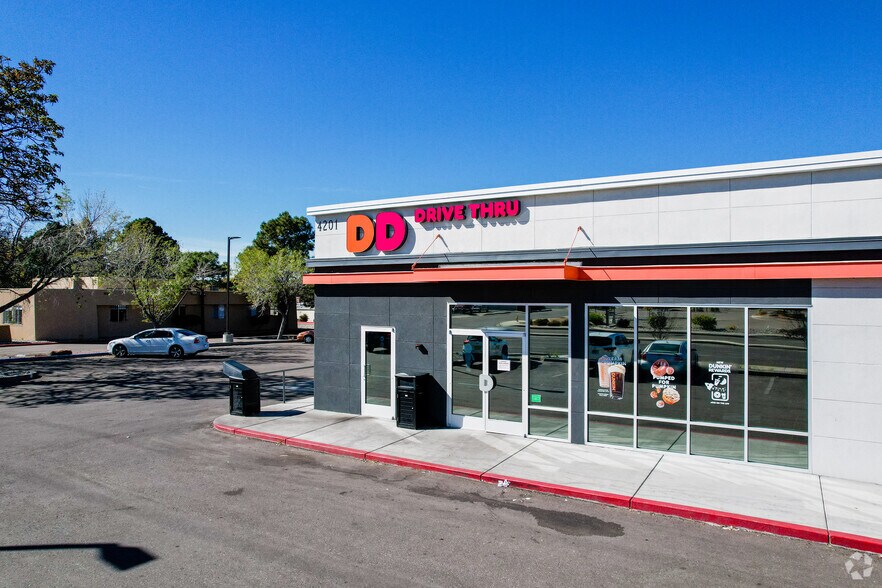 More Photos Of 4201 Wyoming Blvd NE, Albuquerque Restaurant For Lease