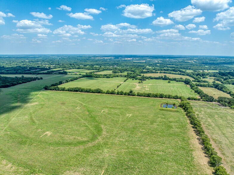 More Photos Of 606.51 Acres, Sherman Land For Sale