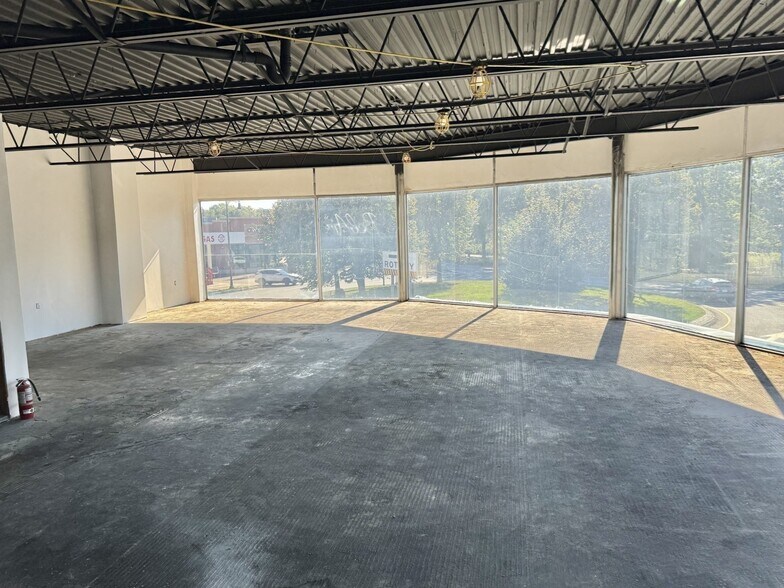 More Photos Of , Cambridge Unknown For Sale