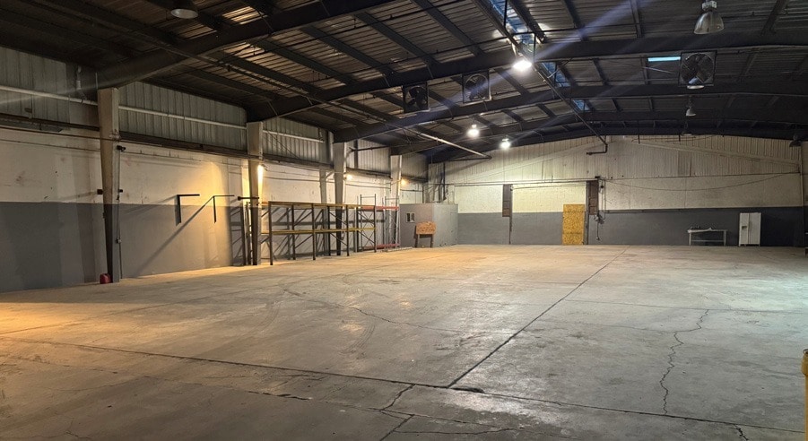 More Photos Of 441 S Robson St, Mesa Warehouse For Lease