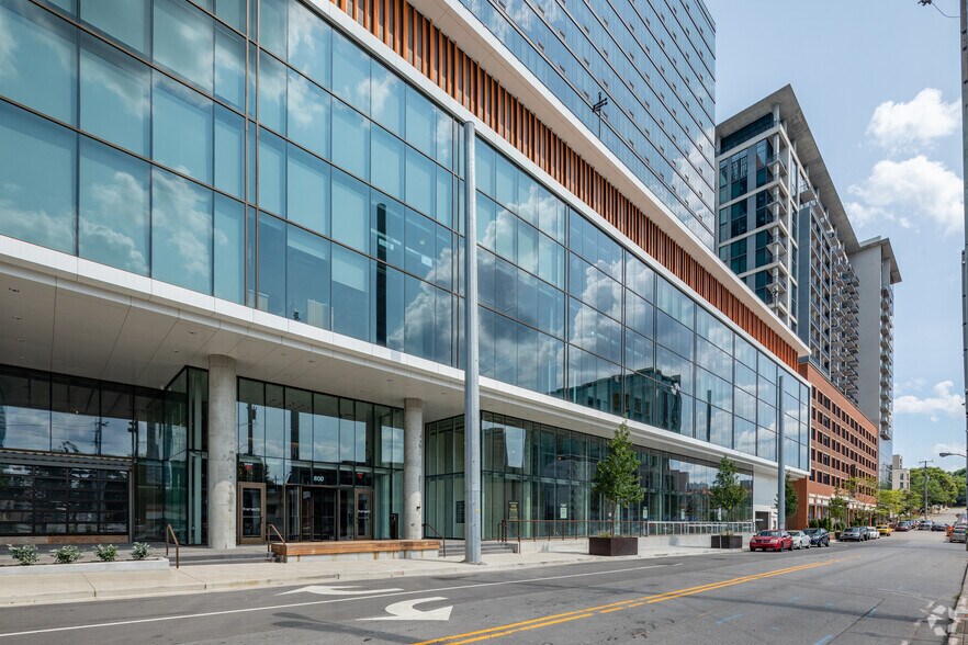 More Photos Of 800 19th Ave South, Nashville Coworking Space