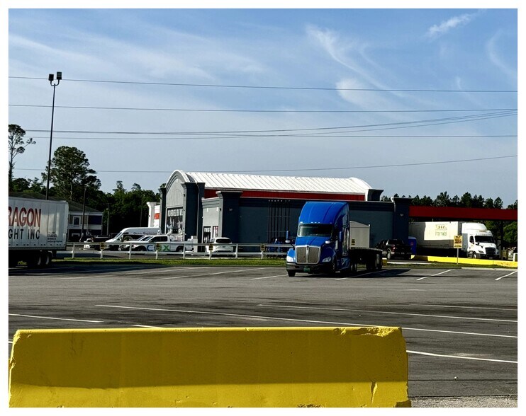 More Photos Of 3847 FL-25, Gainesville Service Station For Sale