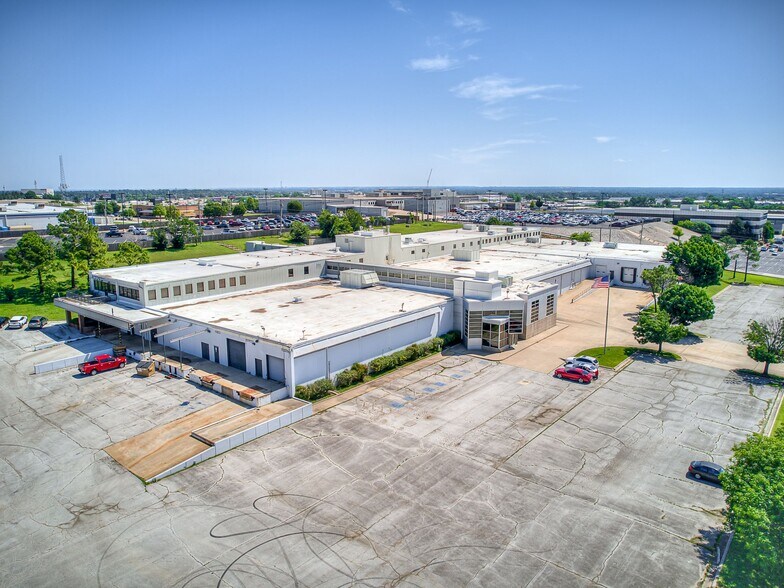 Primary Photo Of 6201 E 43rd St, Tulsa Manufacturing For Sale