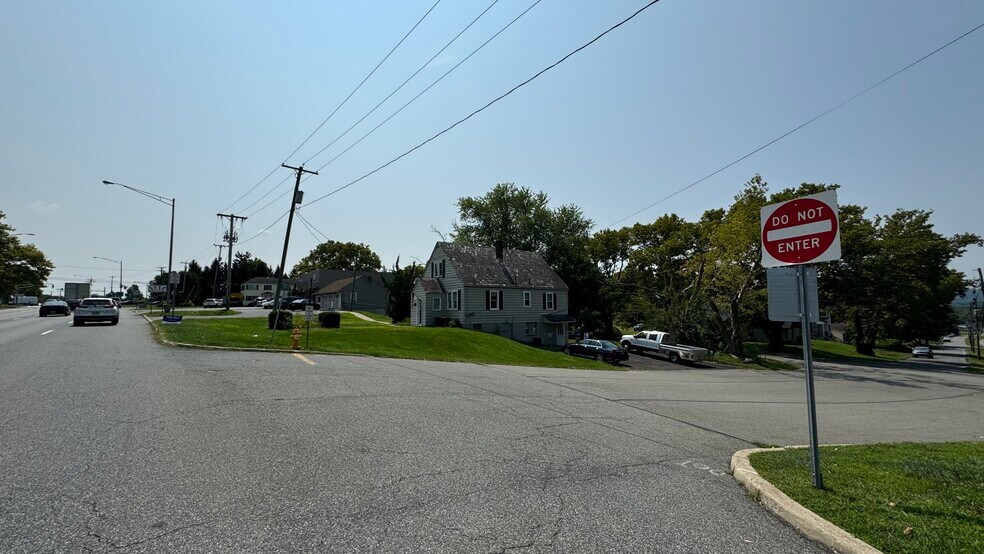 More Photos Of 602 Liberty Blvd, Phillipsburg Freestanding For Sale