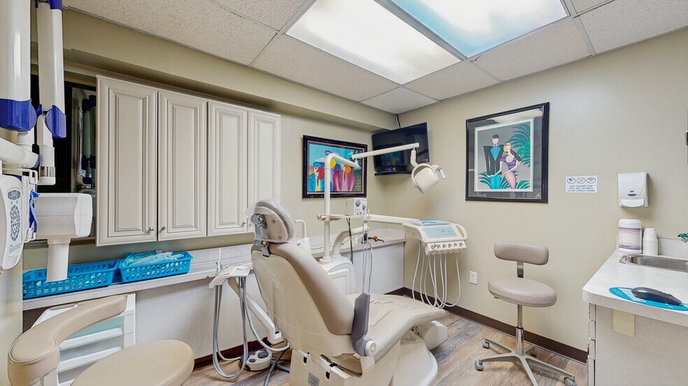 More Photos Of 2185 Lemoine Ave, Fort Lee Apartments For Sale