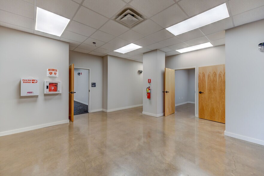 More Photos Of 1025 Alliance Park Dr, Bloomsburg Office For Lease