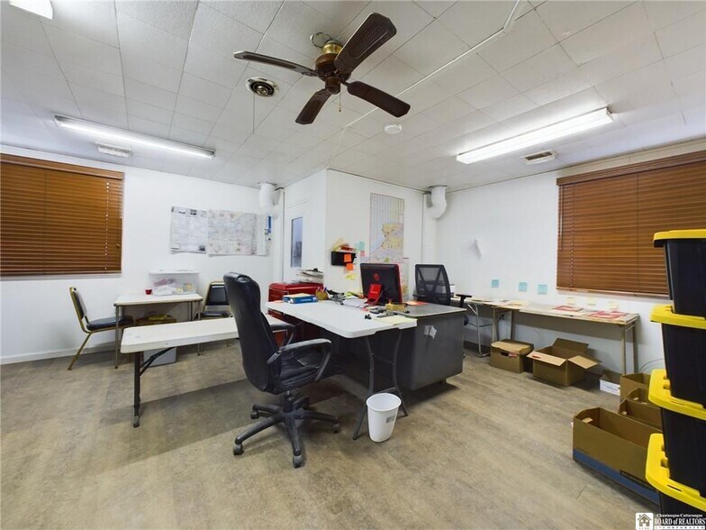 More Photos Of 1621 Washington St, Olean Auto Repair For Sale