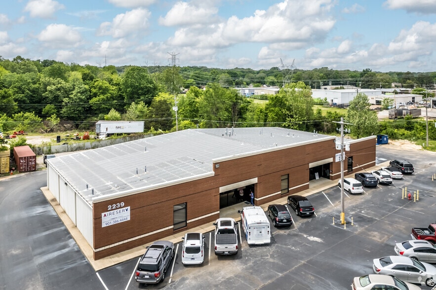 More Photos Of 2239 Whitten Rd, Memphis Light Distribution For Sale