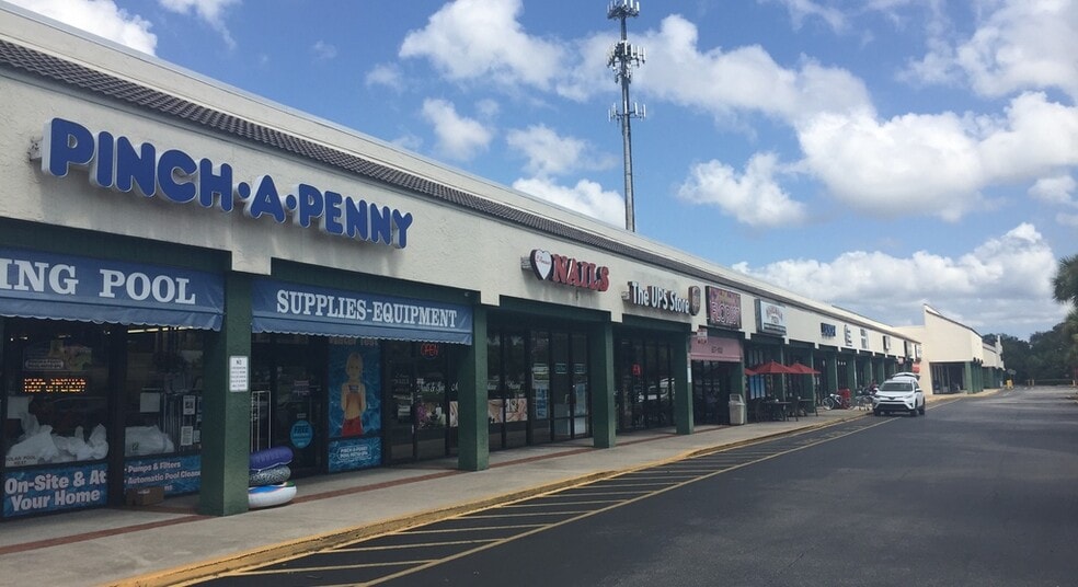 More Photos Of 5401-5465 Lake Howell Rd, Winter Park Unknown For Lease
