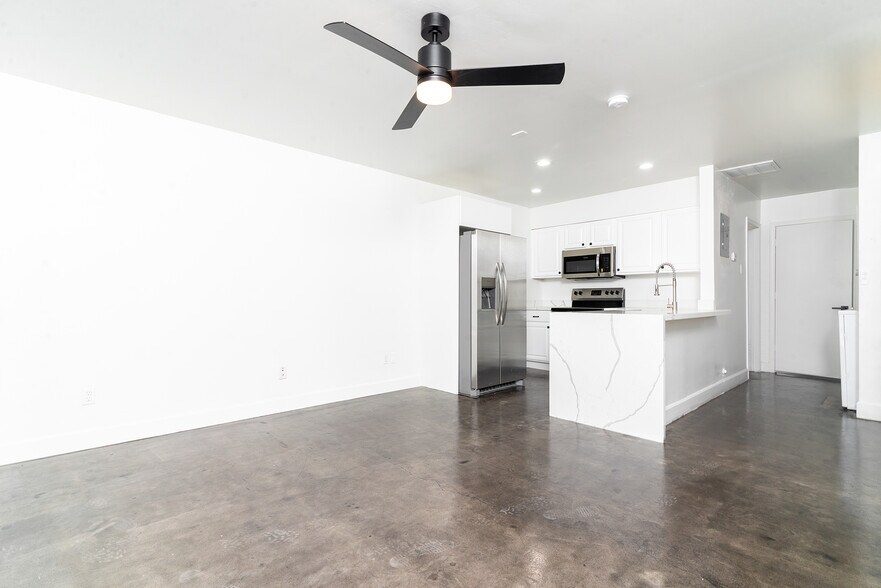 More Photos Of 3219-3225 N 66th St, Scottsdale Apartments For Sale