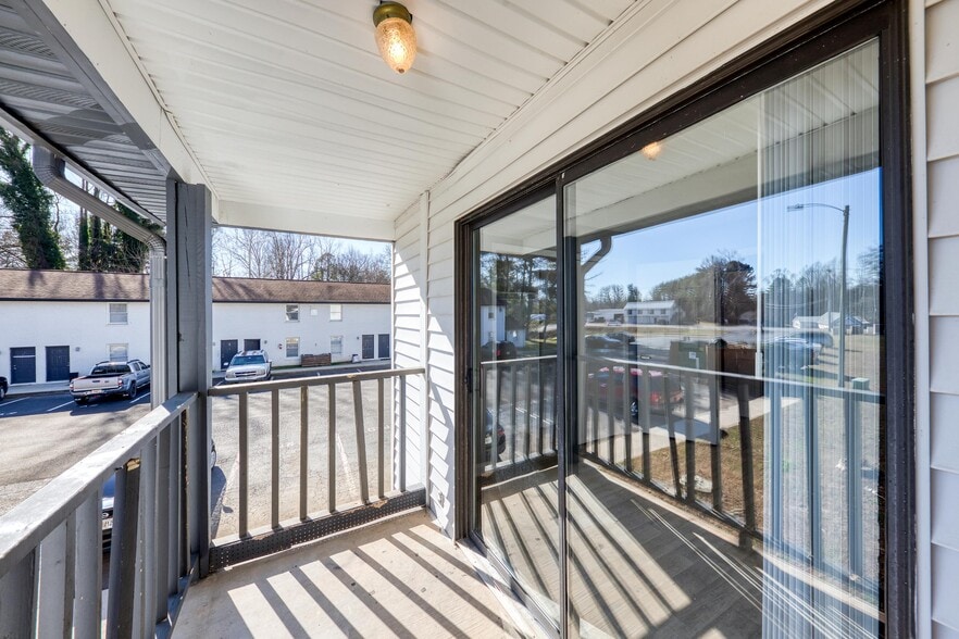 More Photos Of 3656 Browns Bridge Rd, Gainesville Apartments For Sale