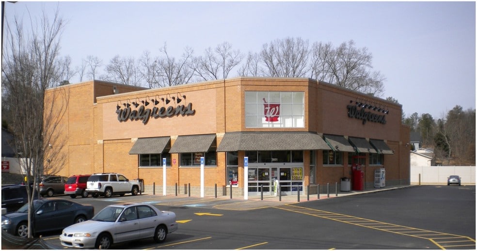 More Photos Of 3851 Chapel Hill Rd, Douglasville Drugstore For Lease