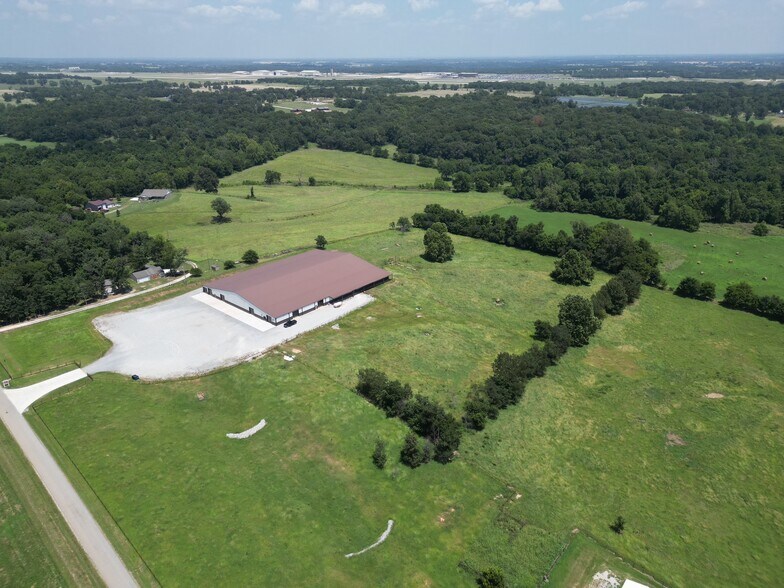 More Photos Of TBD NE Douglas Cemetery Road, Gentry Sports And Entertainment For Sale